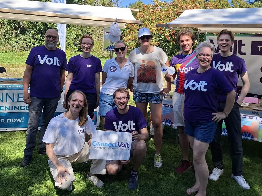 Het Connect-Volt Wageningen team op de AID in Wageningen